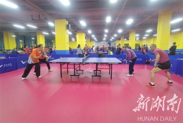 怀化乐V乒乓球俱乐部成功举办C王争霸赛